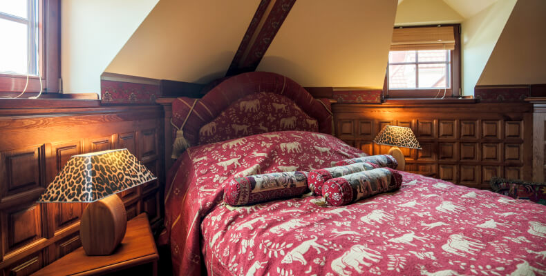 Sypialnia w stylu kolonialnym